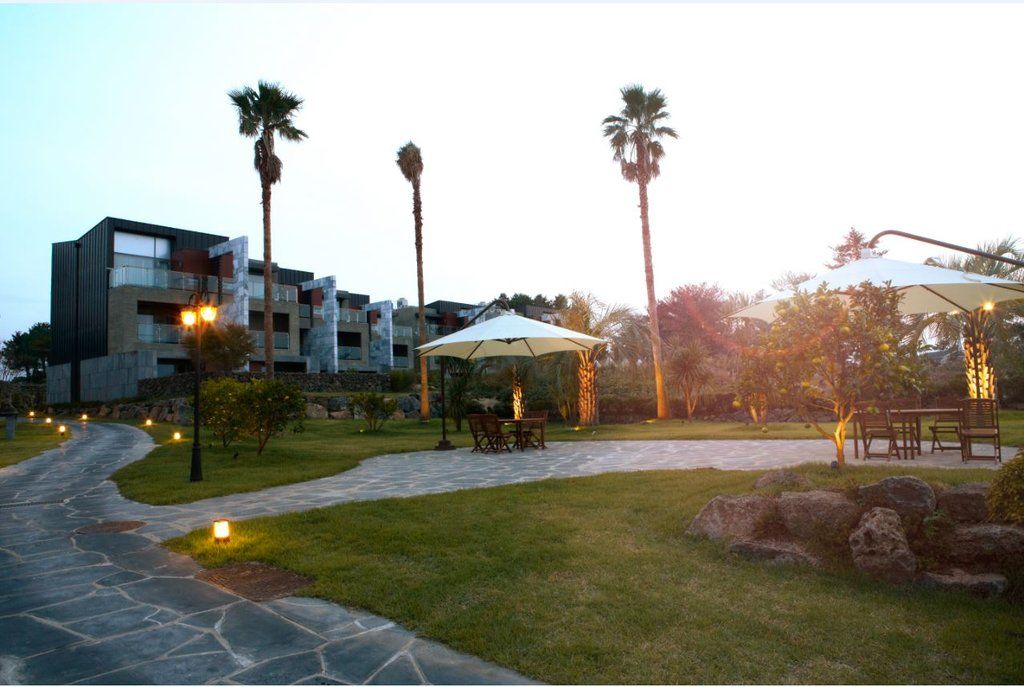 Stanford Hotel And Resort Jeju Exterior foto